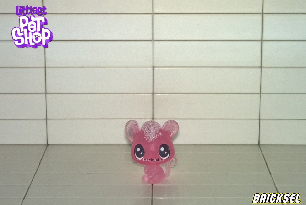 Hasbro Фигурка мышка, (зимняя серия) сзади на голове снежинка, малыш прозрачно-розовая, hasbro