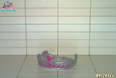 Корона маленькая перламутрово-серебряная с малиновыми украшениями